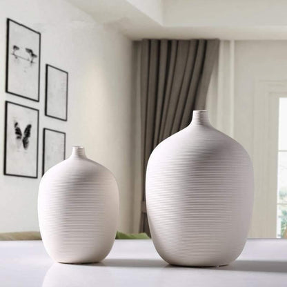 Floroux ceramic table vase | Elegant design | Perfect for flowers and decoration | Varied sizes