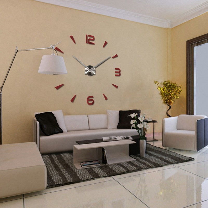 Vraiment grande horloge murale au design moderne