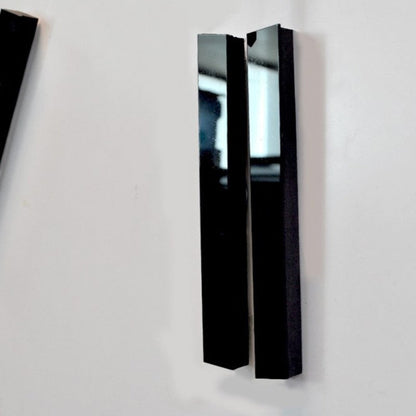 Vraiment grande horloge murale au design moderne