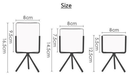 Compact ceramic plant pot Floroux with geometric metal stand | Modern design | Table decoration for the home
