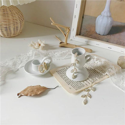 Floroux Classic Candle Holder with Handle | Timeless Design | For Dinner Candles