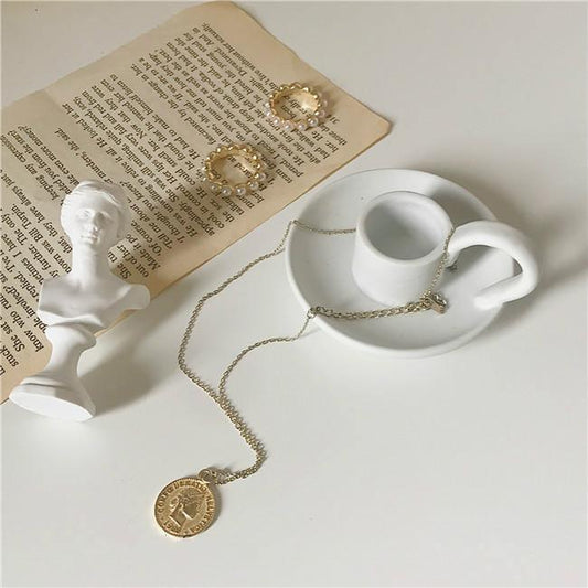 Floroux Classic Candle Holder with Handle | Timeless Design | For Dinner Candles