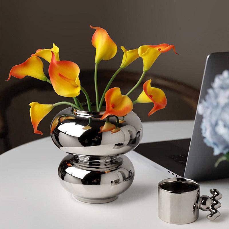 Floroux Dance Ring Vases in Ceramic | Modern Design | Decoration for Living Room & Office | In Silver & White
