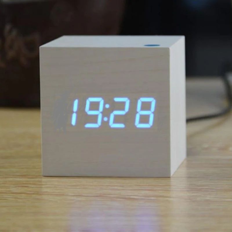 Horloge de table numérique Floroux | Design minimaliste | Écran LED | Moderne et fonctionnel | Parfait pour la maison et le bureau