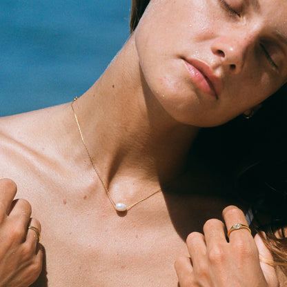 Choker en perles baroques élégantes Alina