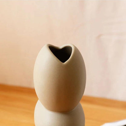 Ceramic vase Floroux | Timeless design | Handcrafted decorative vase | Minimalist home accessory