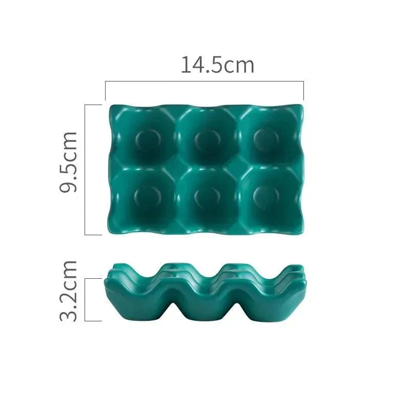 Plateau à œufs en céramique avec six compartiments