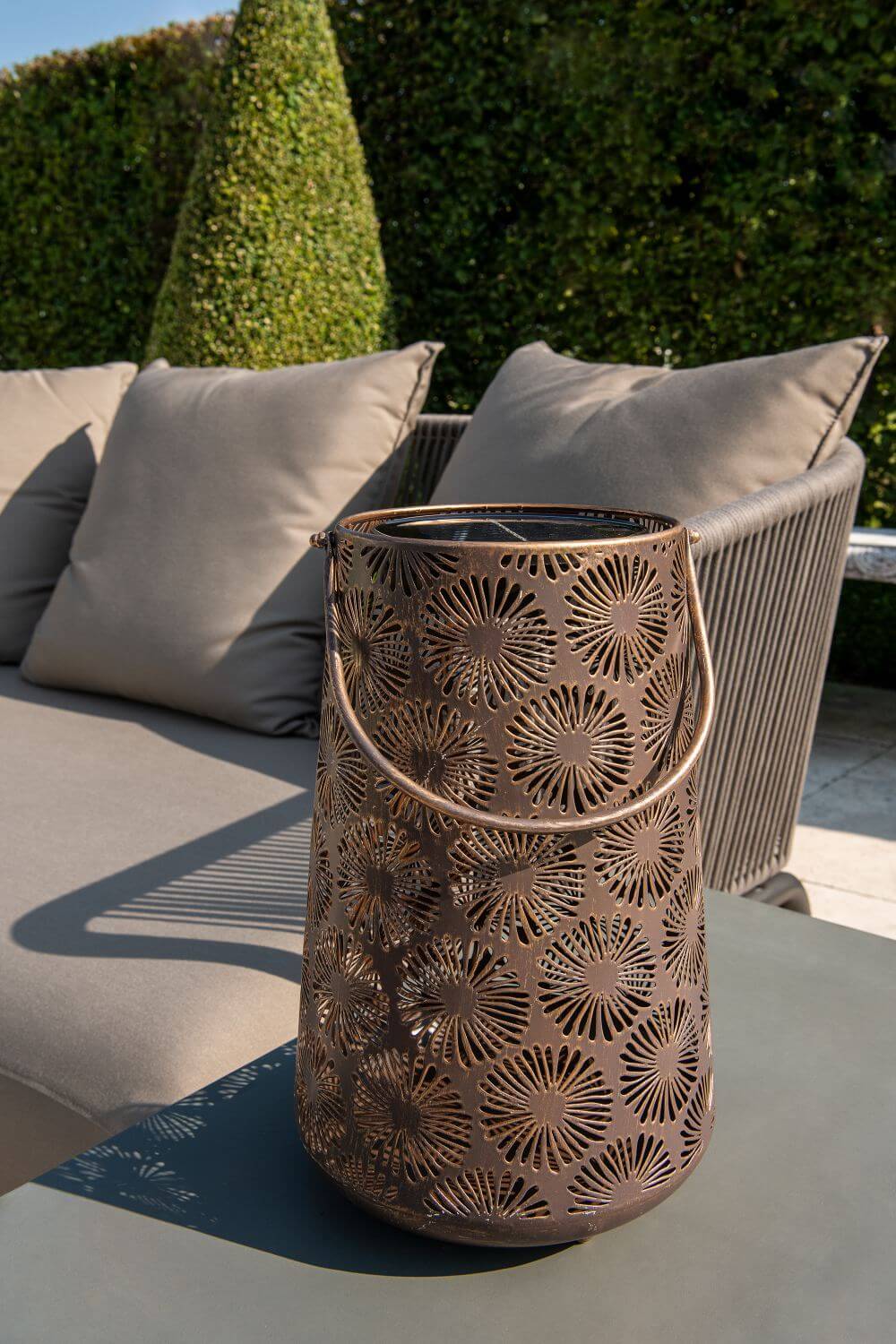Antic Daisy - Lampe Solaire Vintage pour Éclairages de Jardin Envoûtants