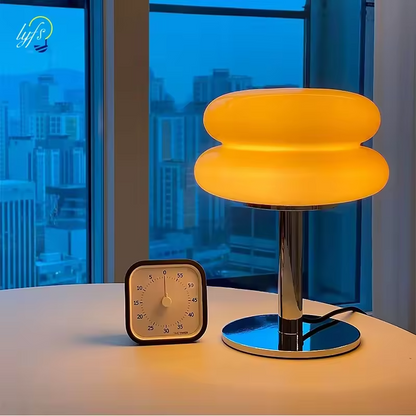 GlowZen | Élégante lampe de table en verre moderne avec LED