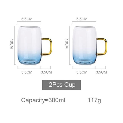 Ensemble de carafes en verre bleu ombragé